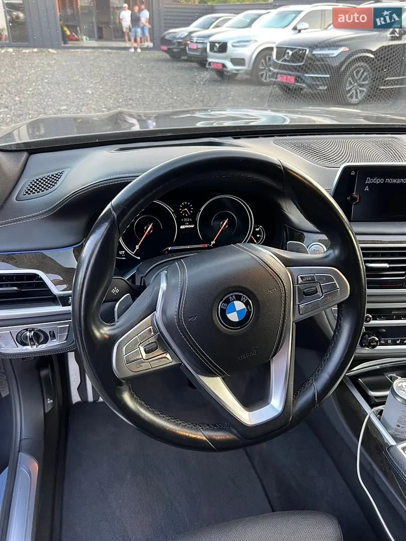 2017 BMW 7er - мініатюра 22