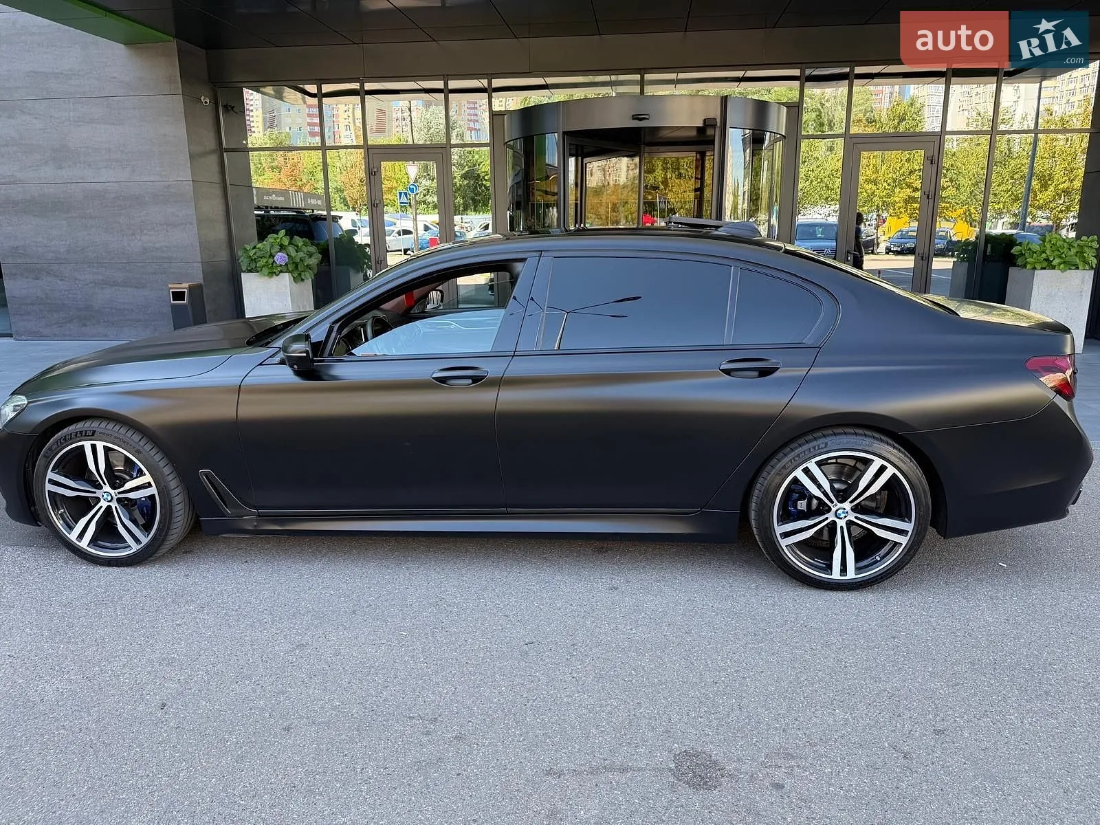 2017 BMW 7er - мініатюра 5