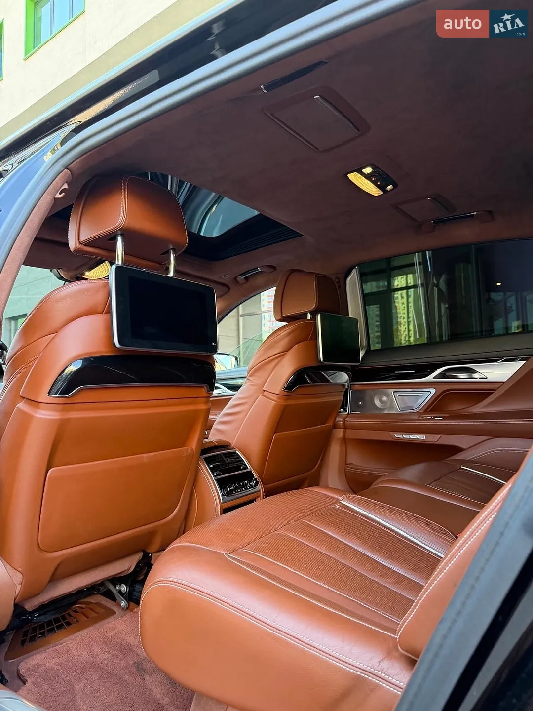 2017 BMW 7er - мініатюра 9