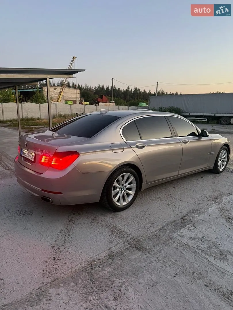 2015 BMW 7er - мініатюра 26