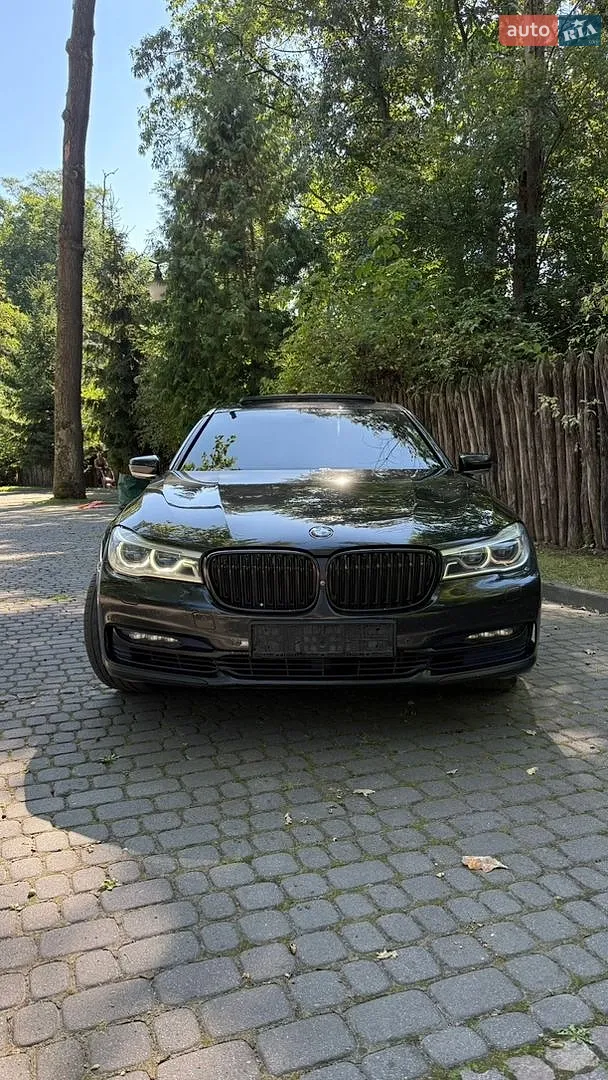2015 BMW 7er - мініатюра 4