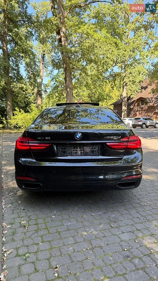 2015 BMW 7er - мініатюра 6