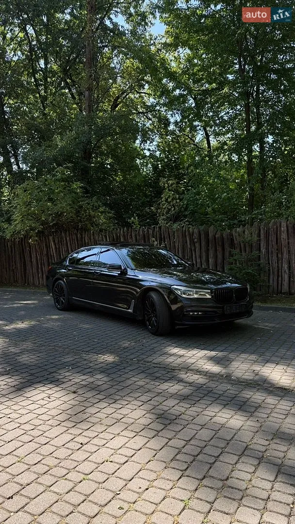 2015 BMW 7er - мініатюра 2