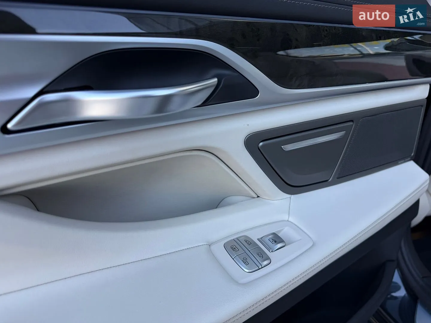 2016 BMW 7er - мініатюра 38