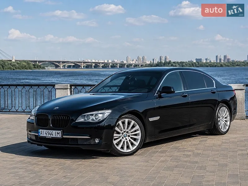 BMW 7 Series 2011