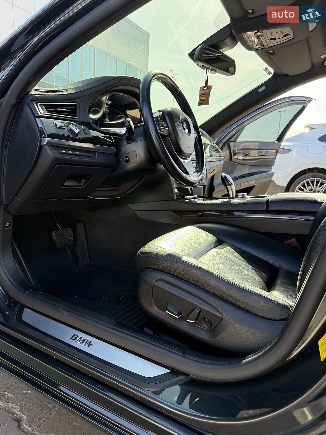 2014 BMW 7er - мініатюра 33