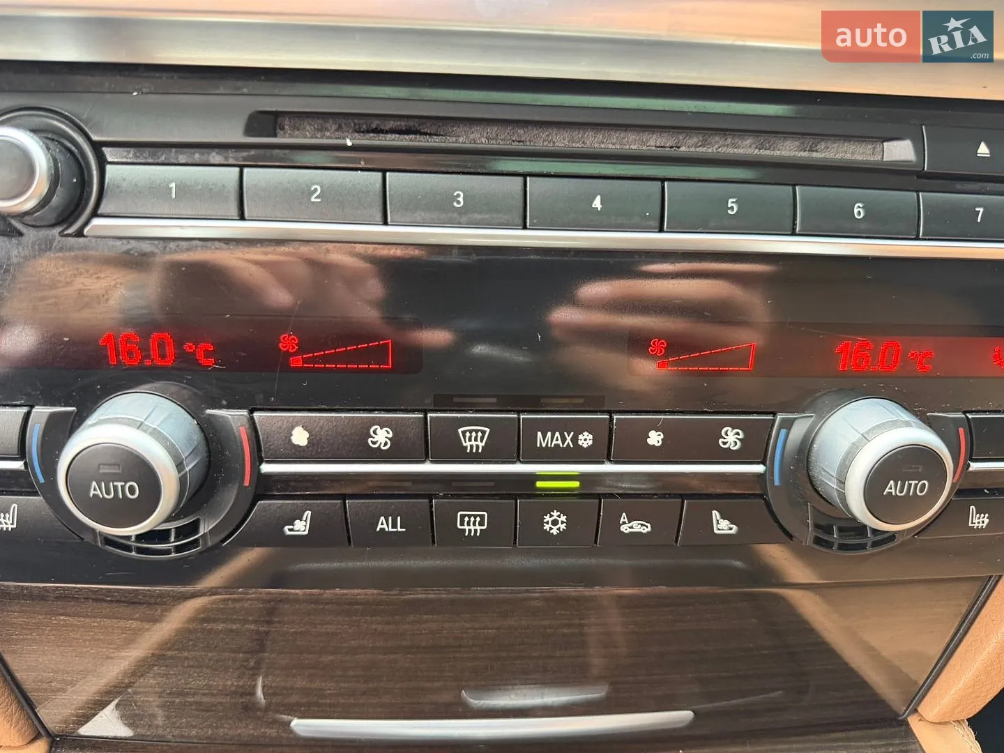 2011 BMW 7er - мініатюра 26
