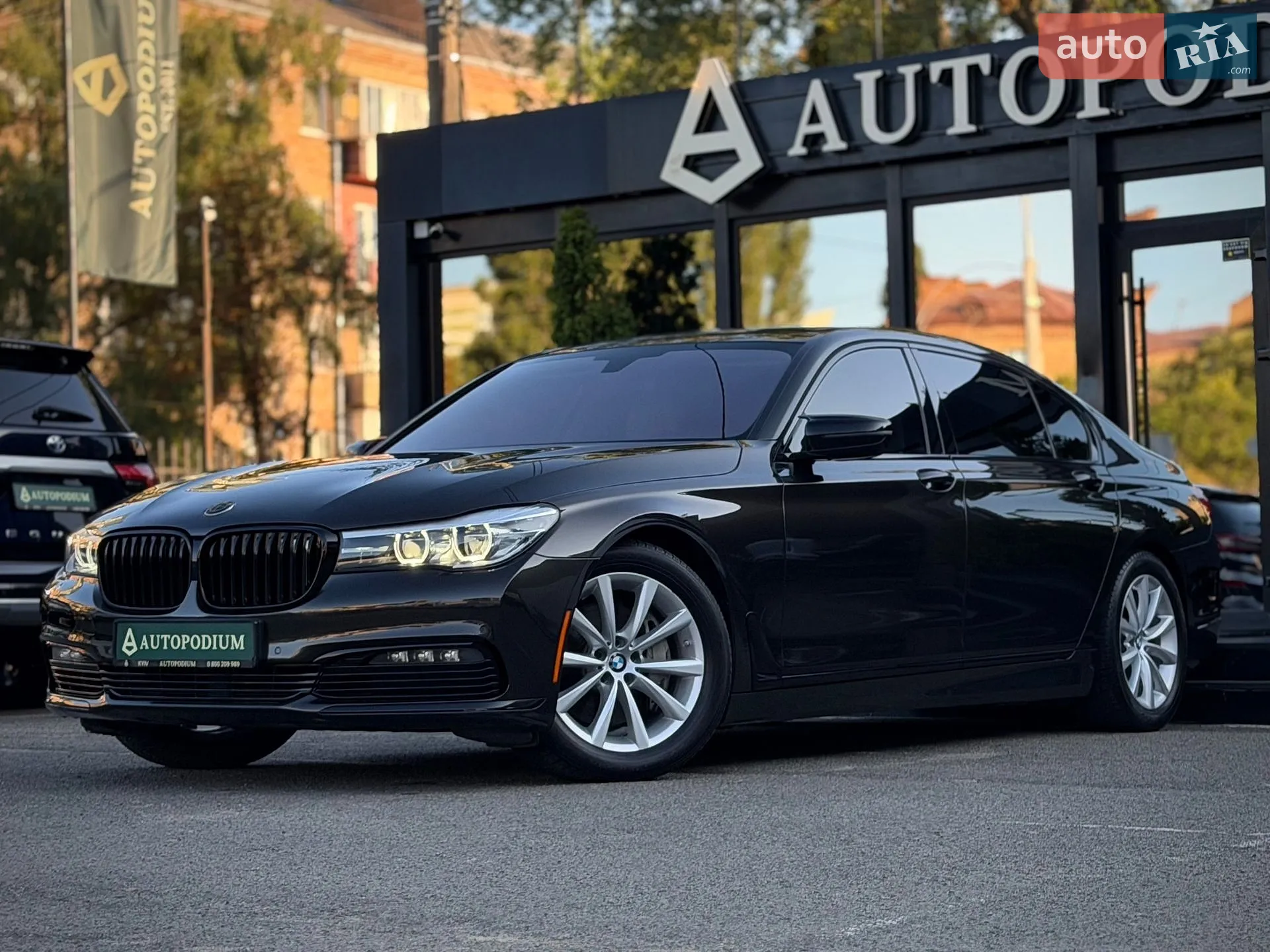2015 BMW 7er - мініатюра 12