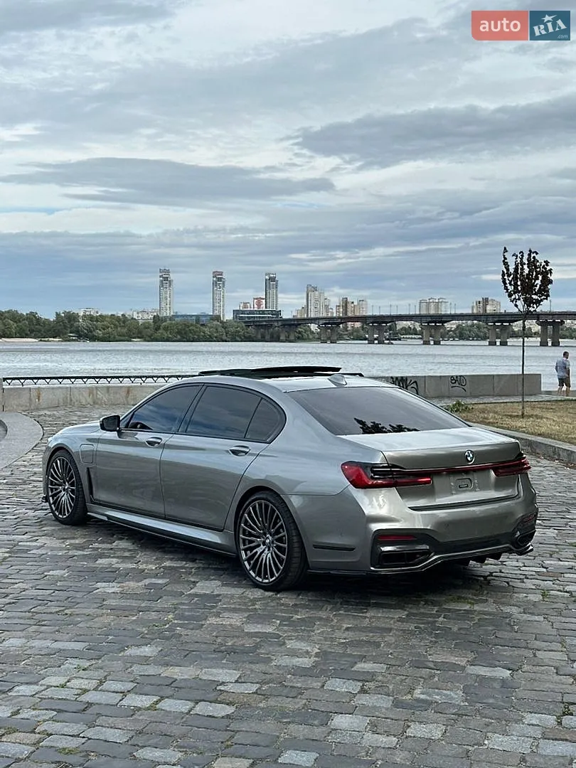 2019 BMW 7er - мініатюра 8