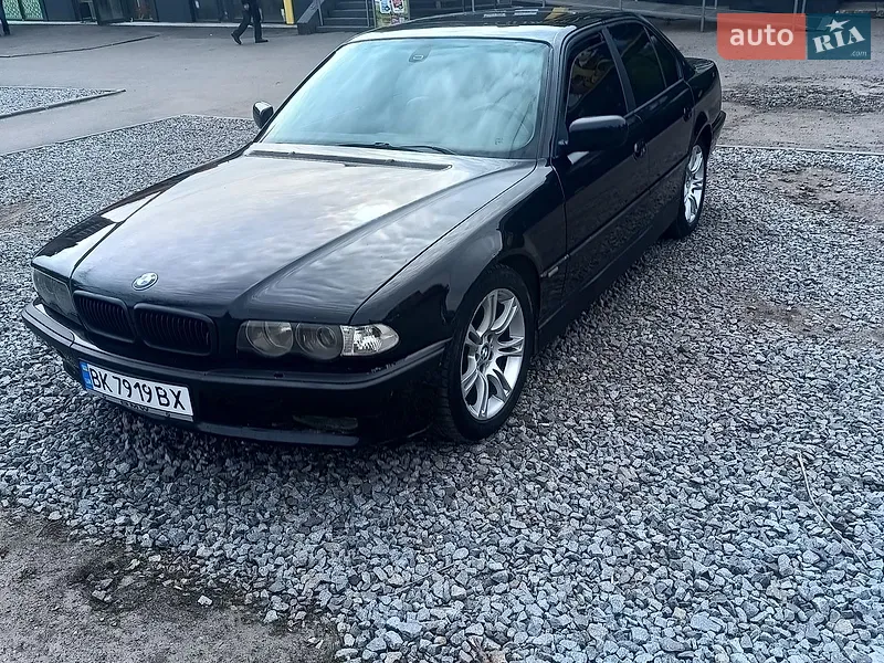 BMW 7 Series 1996