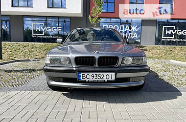 Седан BMW 730 1994 в Львові