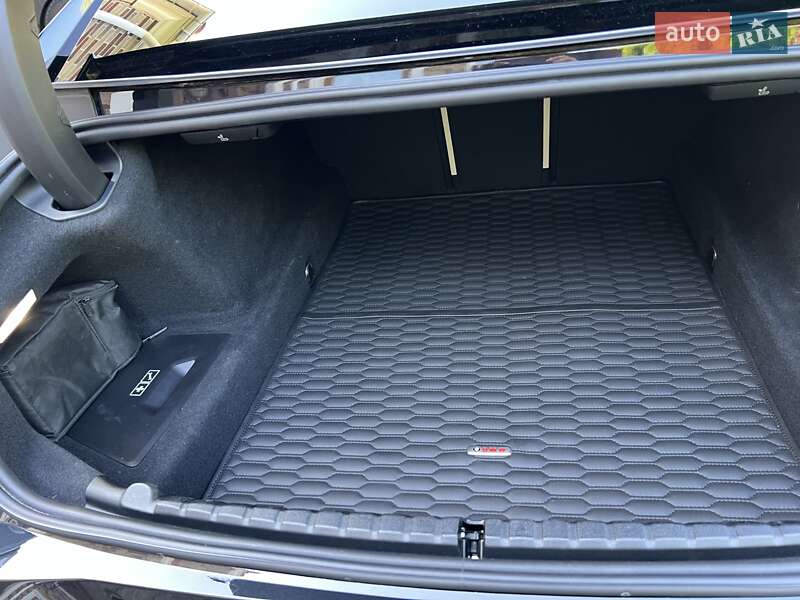 Купе BMW 8 Series Gran Coupe 2020 в Рівному