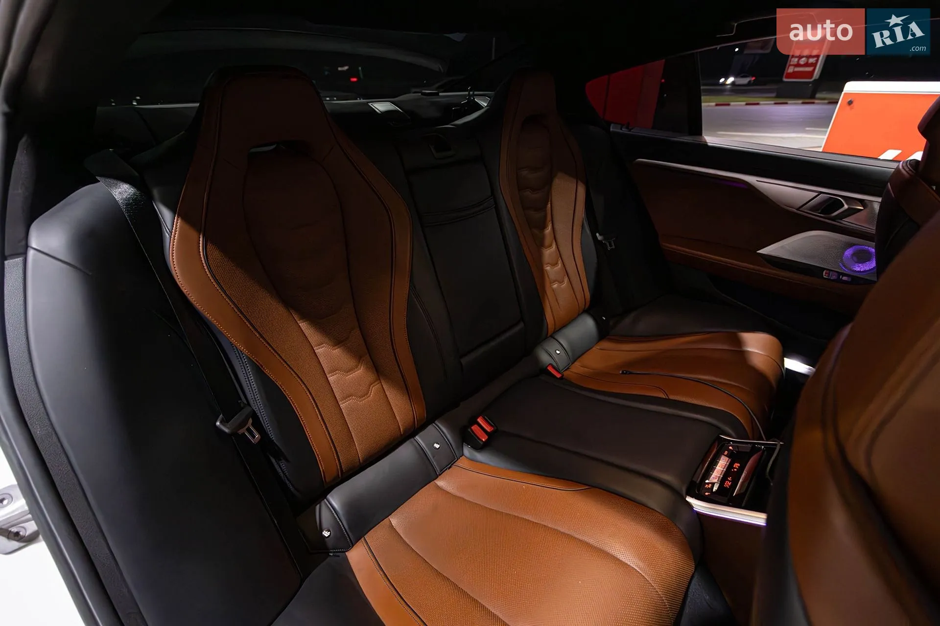 2023 BMW 8er - мініатюра 17