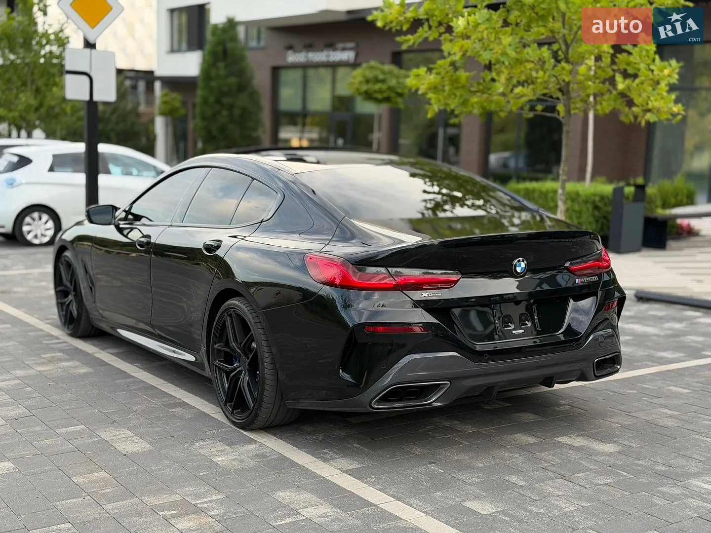 2019 BMW 8er - мініатюра 7
