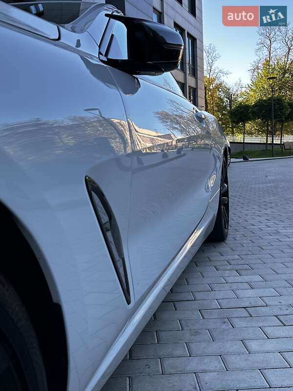 Кабриолет BMW 8 Series 2020 в Киеве