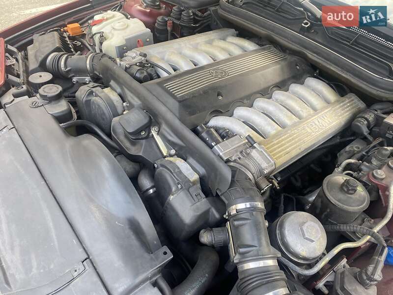 Купе BMW 8 Series 1993 в Києві