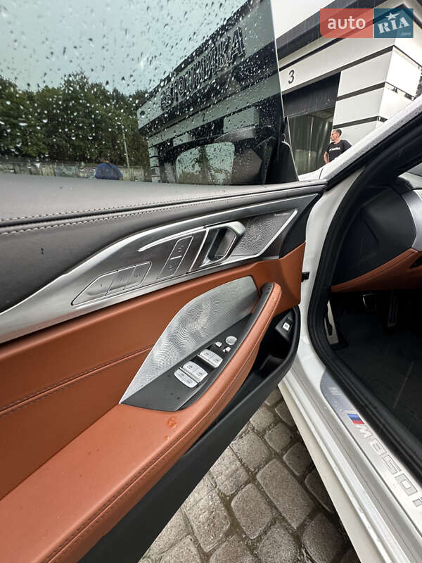Купе BMW 8 Series 2023 в Львові