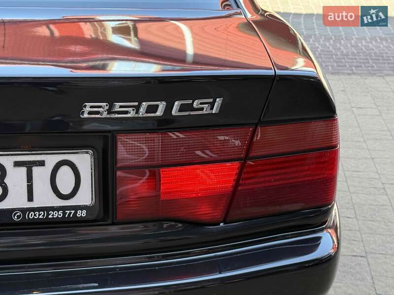 Купе BMW 8 Series 1990 в Львове