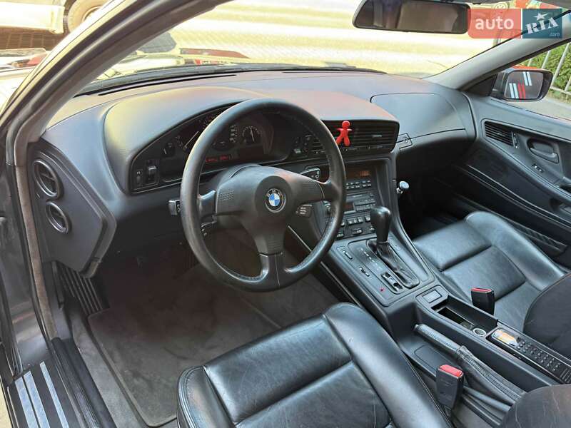 Купе BMW 8 Series 1990 в Львове