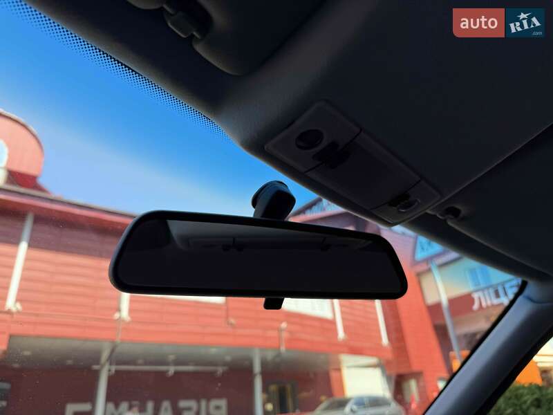 Купе BMW 8 Series 1990 в Львове