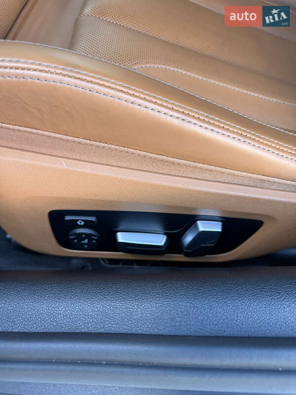 Купе BMW 8 Series 2022 в Киеве