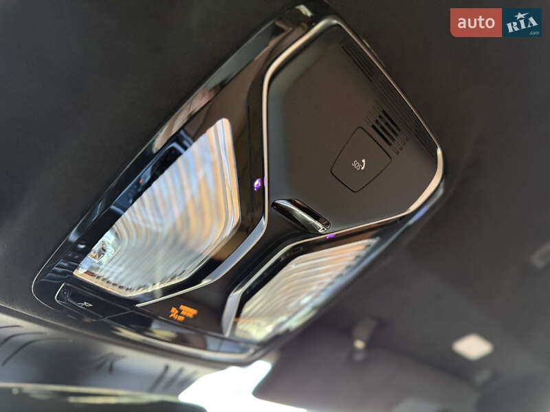 Купе BMW 8 Series 2022 в Киеве