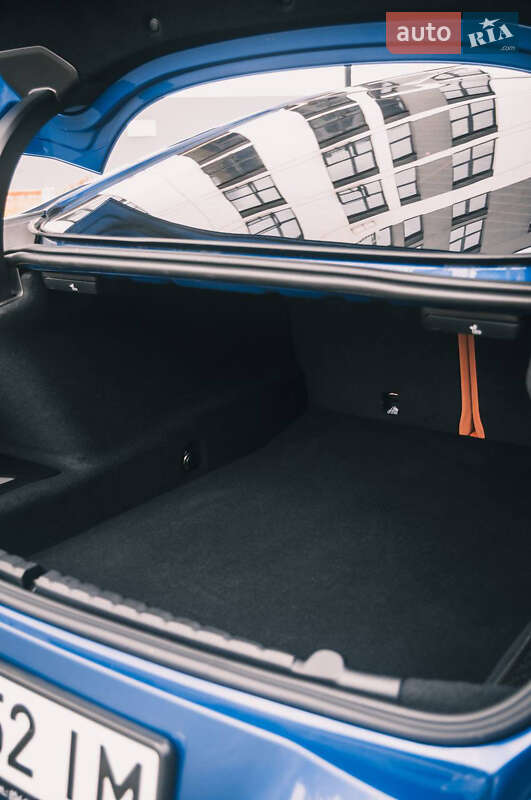 Купе BMW 8 Series 2018 в Киеве фото 41 Купе BMW 8 Series 2018 в Киеве