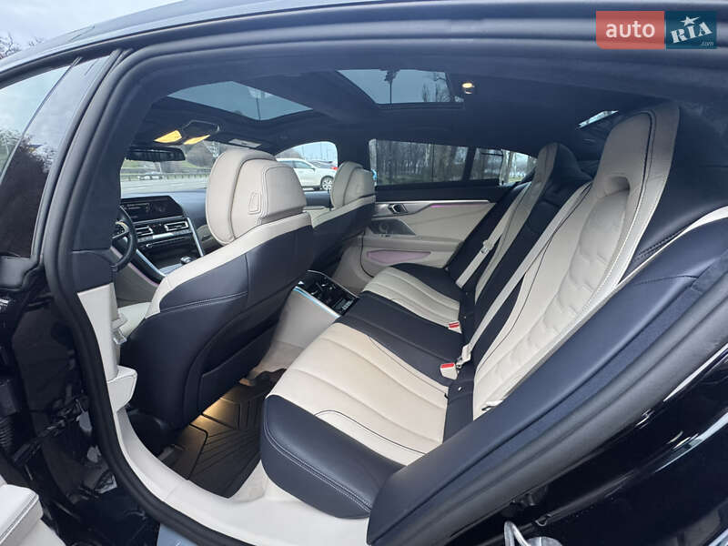 Купе BMW 8 Series 2022 в Киеве