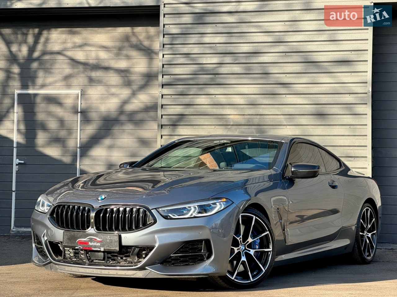 2021 BMW 8er - мініатюра 28