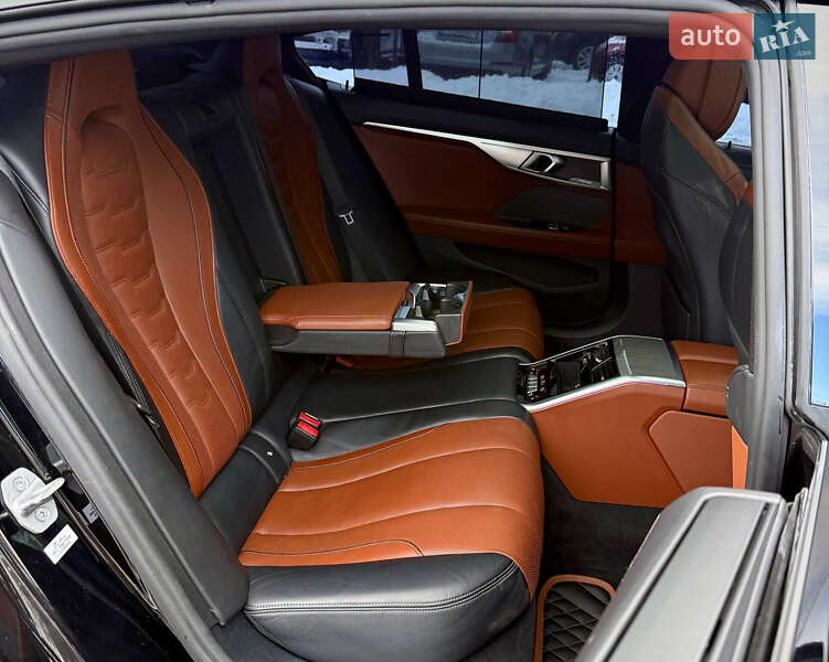 Купе BMW 8 Series 2021 в Киеве