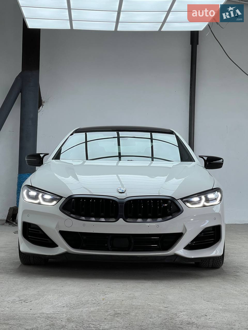 2021 BMW 8er - мініатюра 17