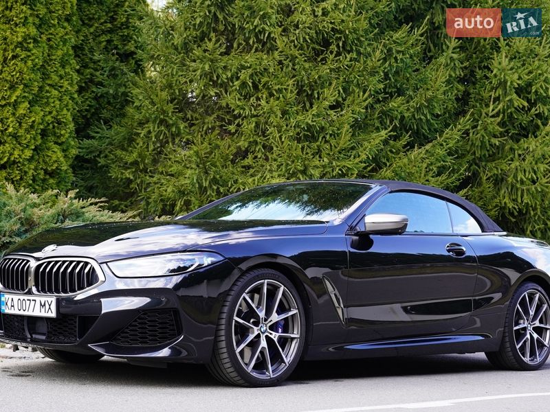 Кабриолет BMW 8 Series 2019 в Киеве фото 3 Кабриолет BMW 8 Series 2019 в Киеве