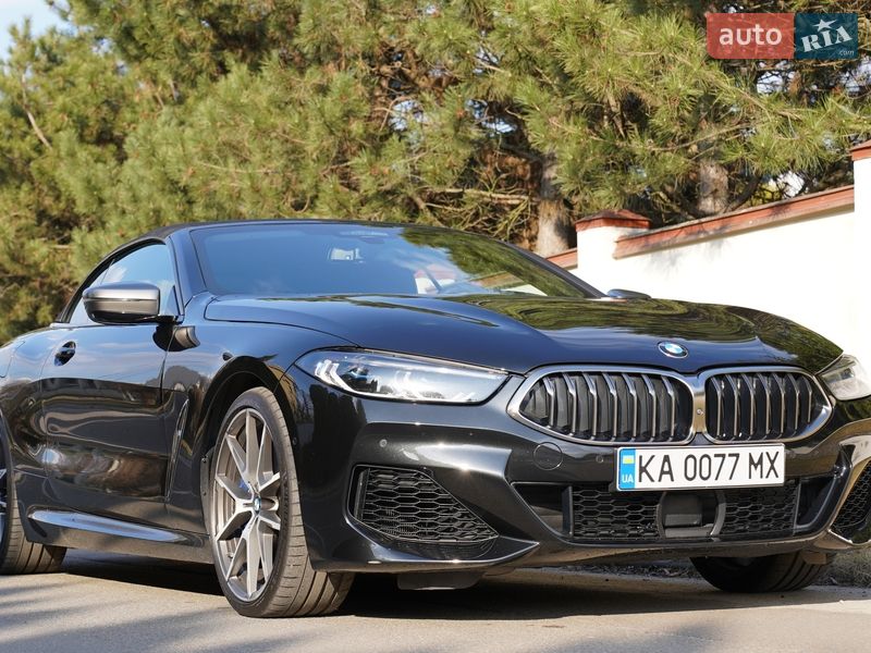 Кабриолет BMW 8 Series 2019 в Киеве фото 12 Кабриолет BMW 8 Series 2019 в Киеве