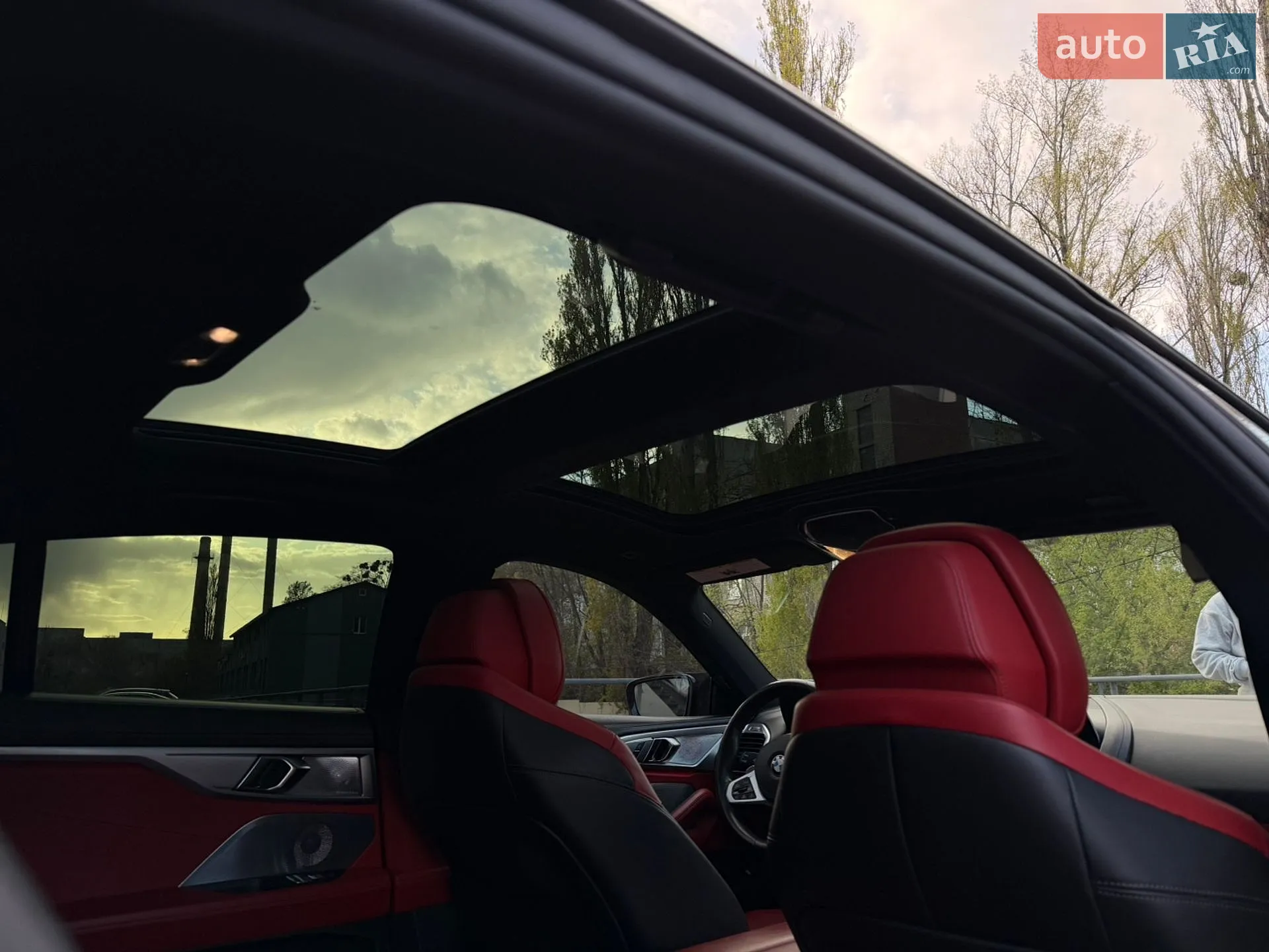 2020 BMW 8er - мініатюра 15