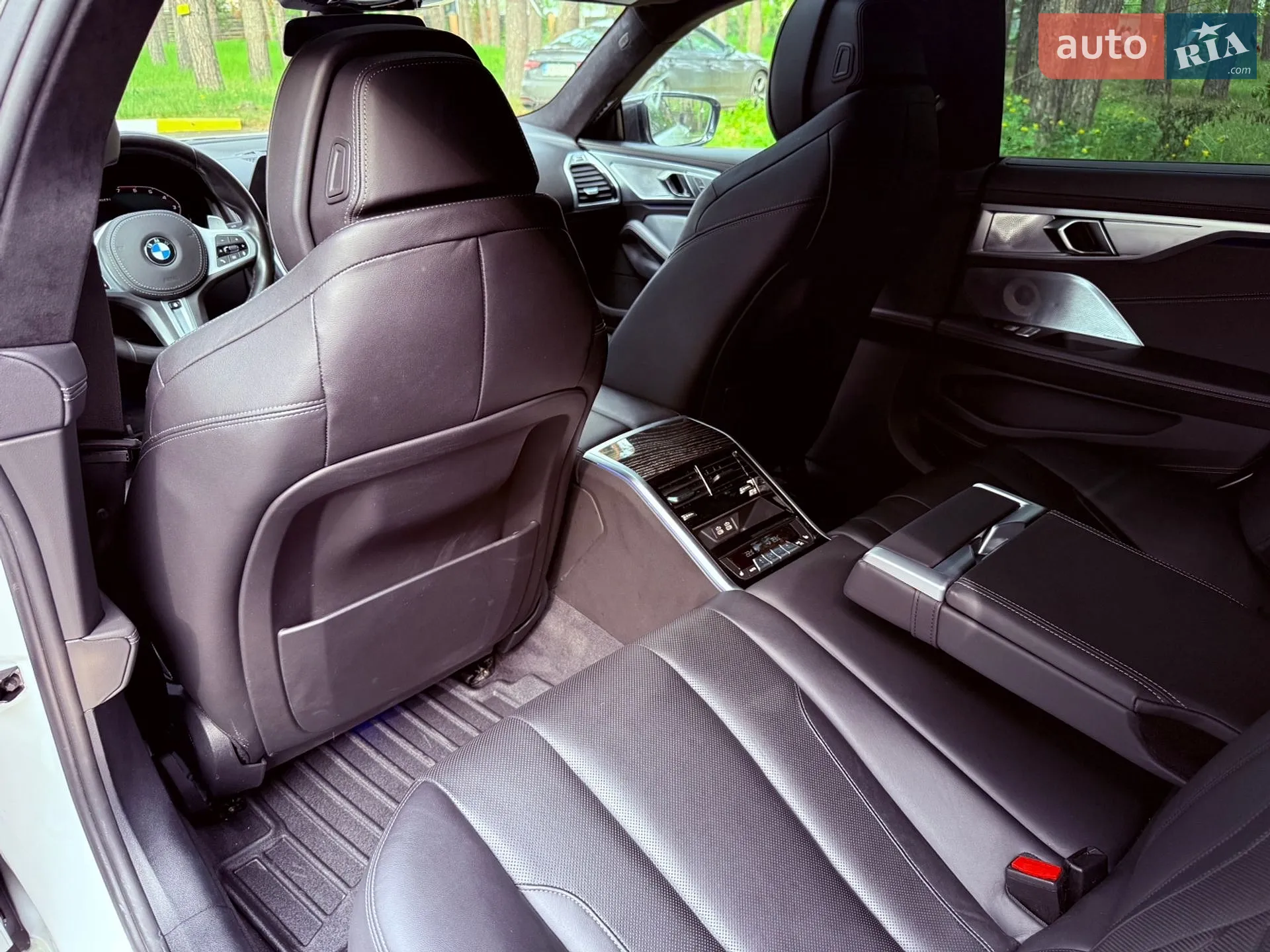 2019 BMW 8er - мініатюра 18