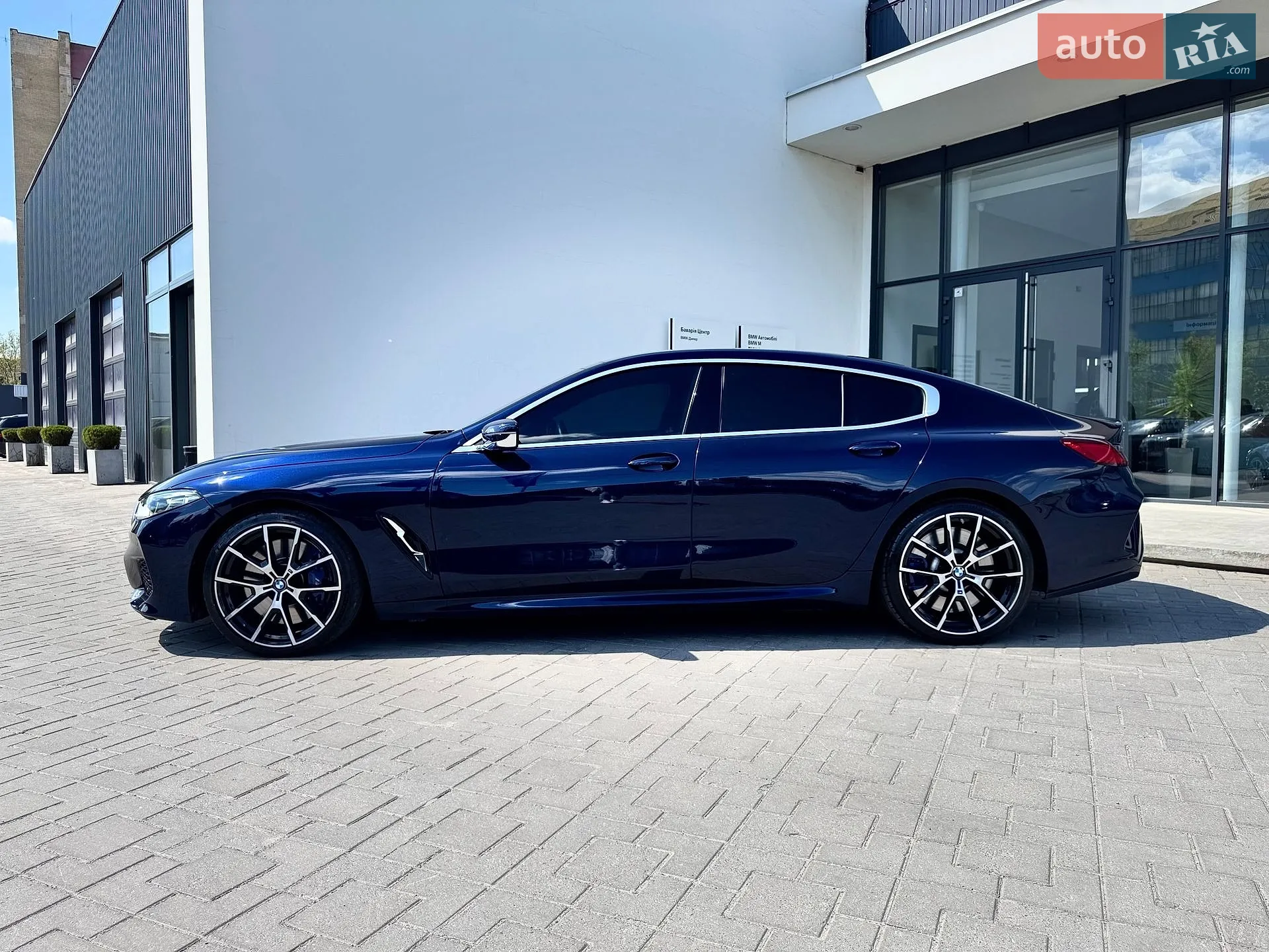 2020 BMW 8er - мініатюра 5