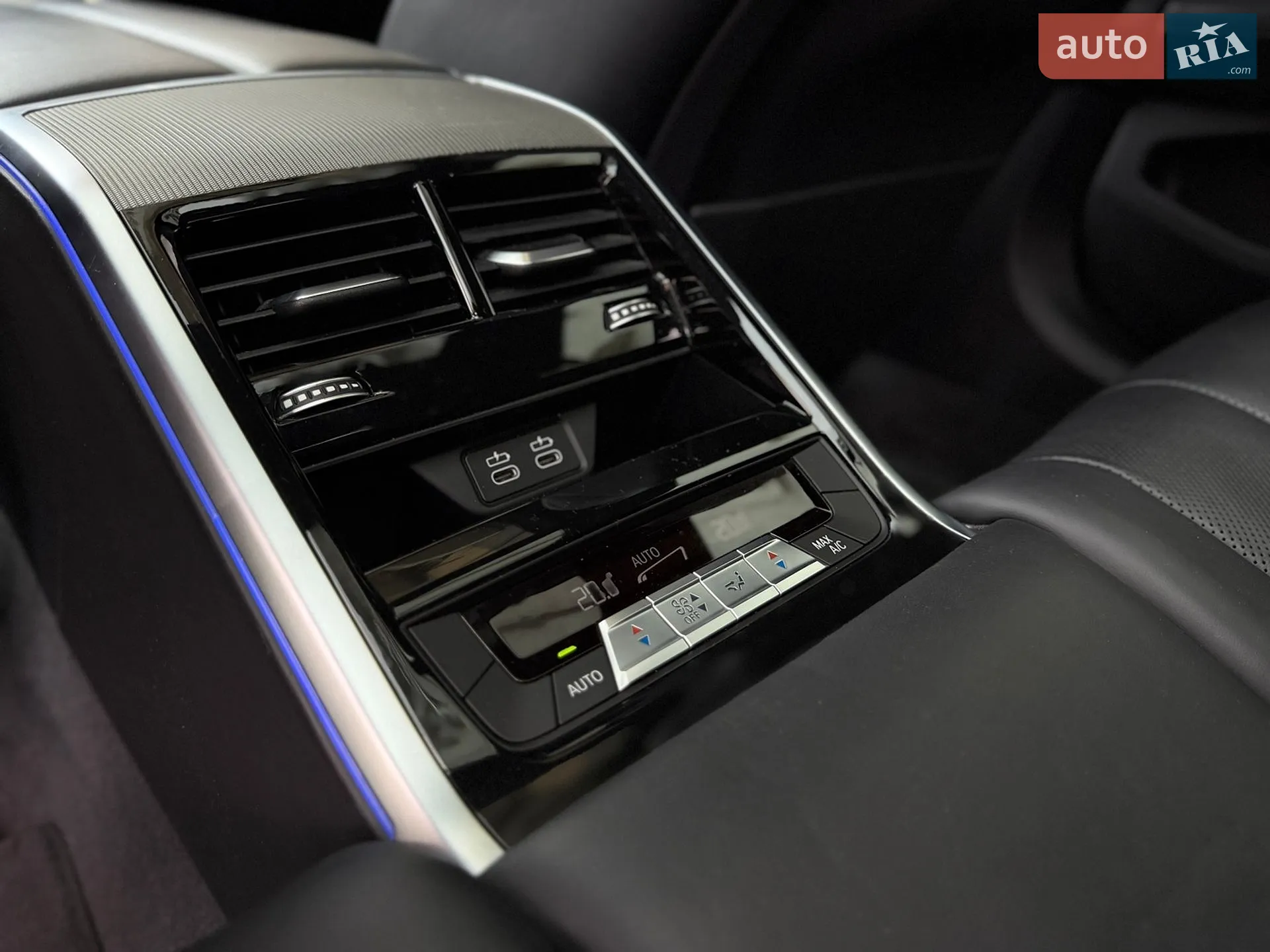 2020 BMW 8er - мініатюра 54