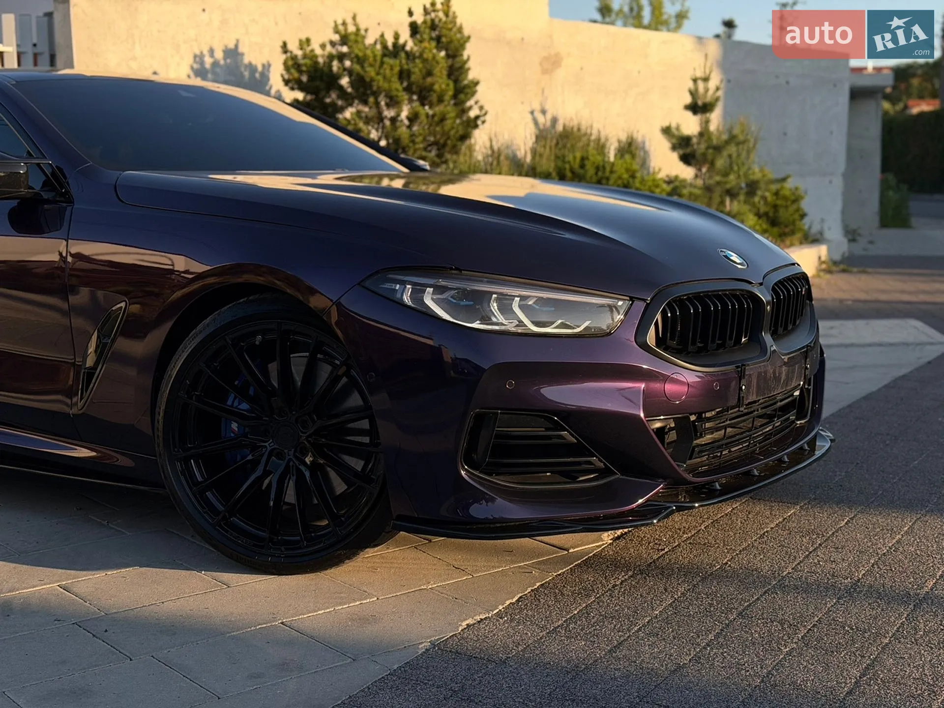 2022 BMW 8er - мініатюра 3