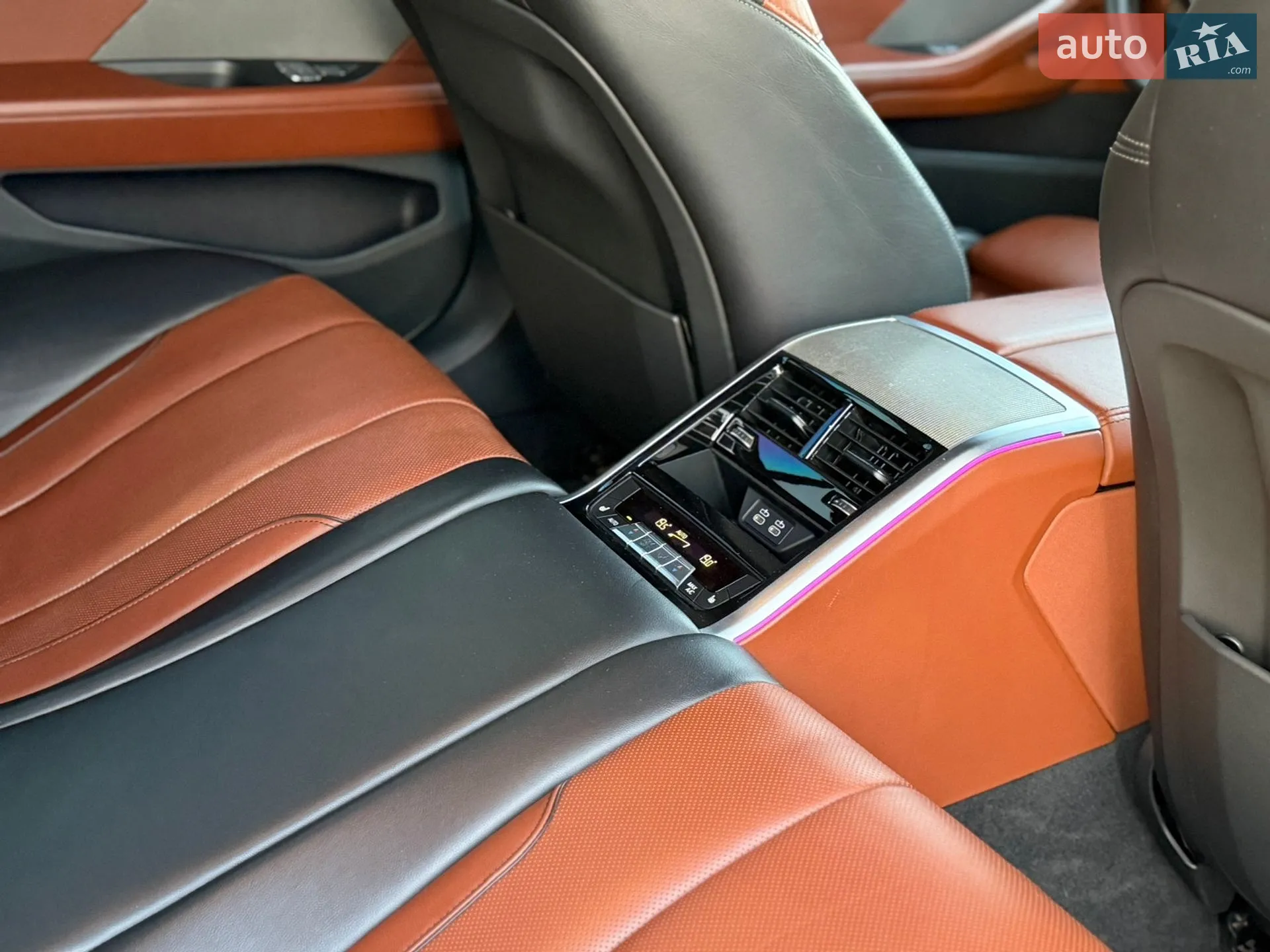 2019 BMW 8er - мініатюра 34