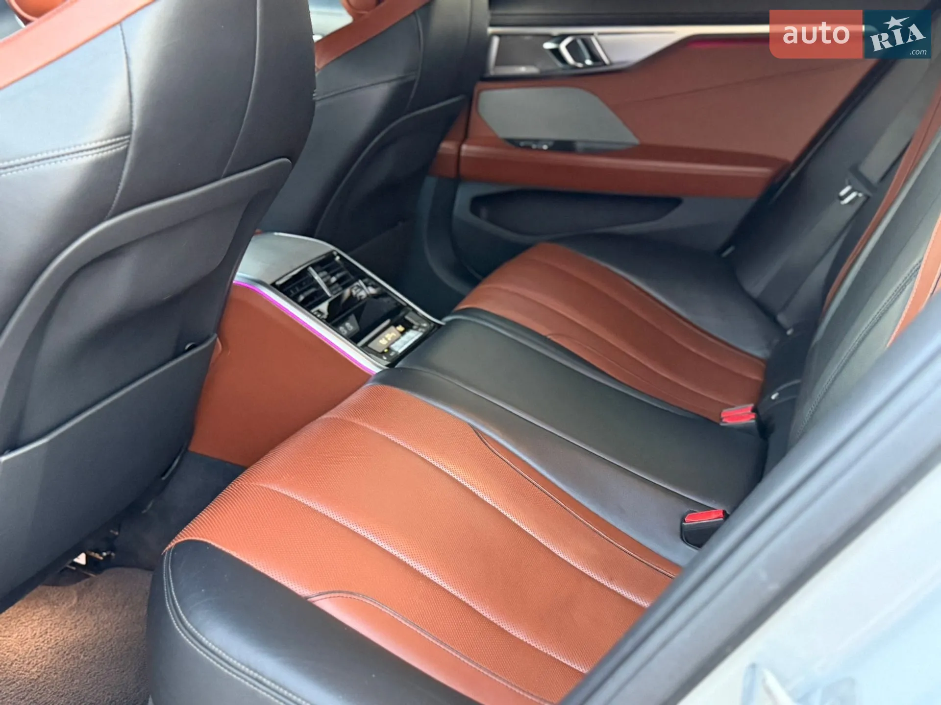 2019 BMW 8er - мініатюра 38