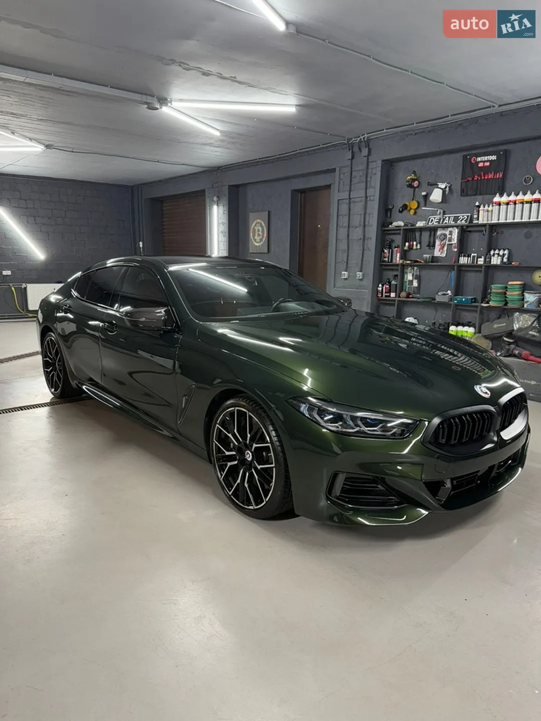 2022 BMW 8er - мініатюра 19