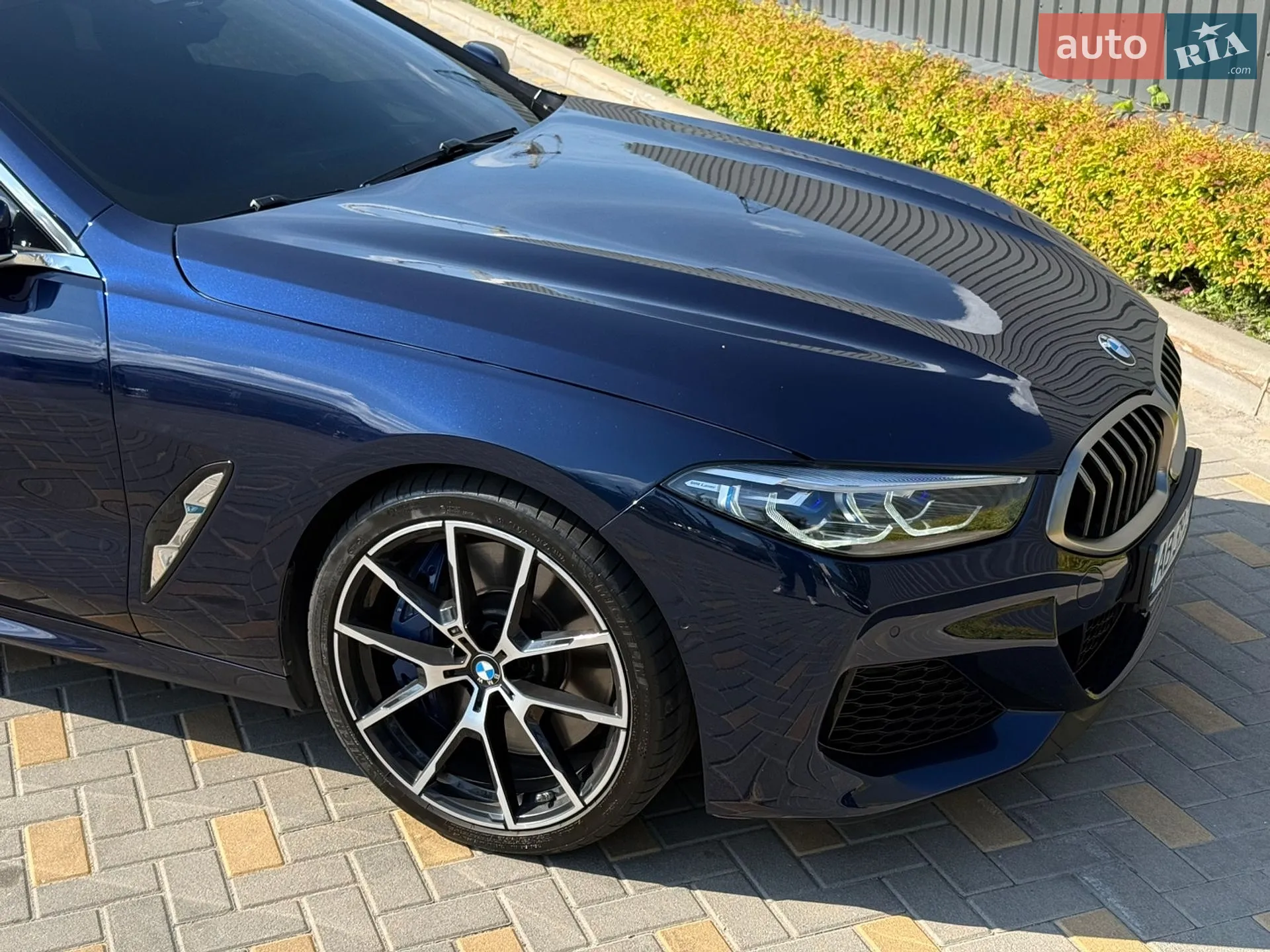 2020 BMW 8er - мініатюра 13