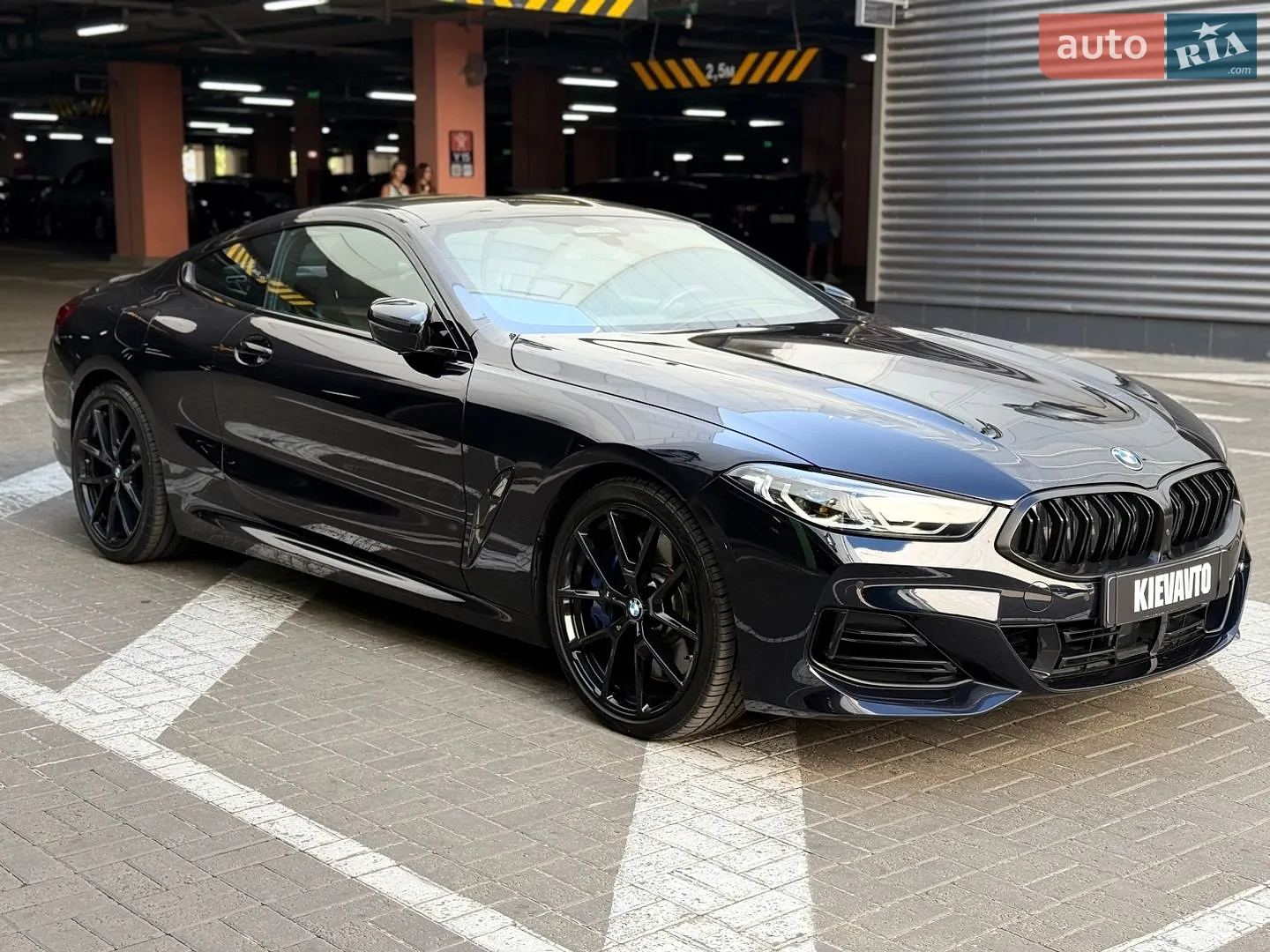 2019 BMW 8er - мініатюра 2