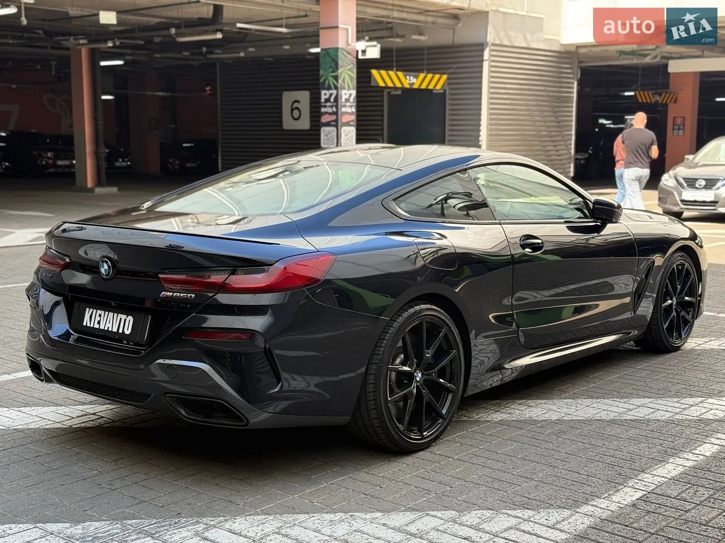 2019 BMW 8er - мініатюра 4
