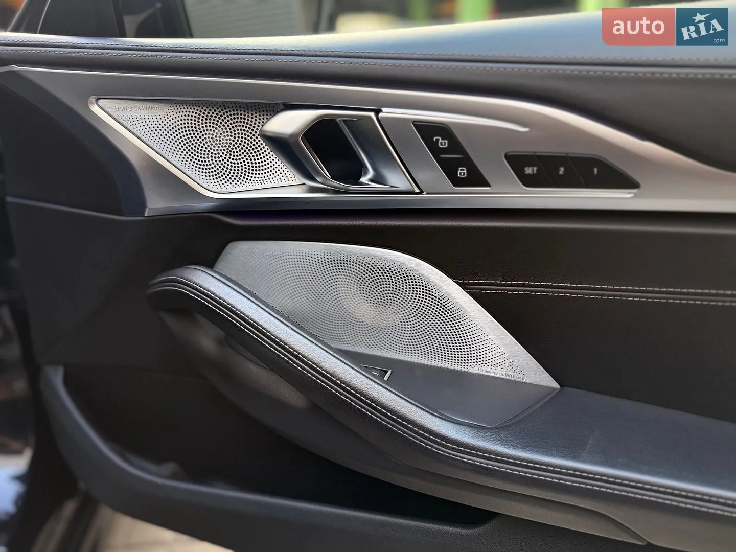 2019 BMW 8er - мініатюра 9