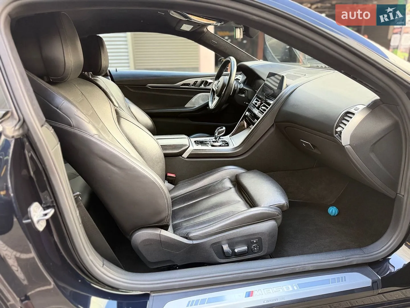 2019 BMW 8er - мініатюра 8