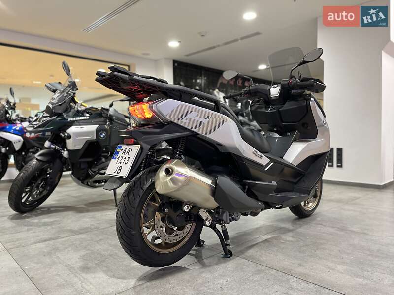 Максі-скутер BMW C 400GT 2024 в Києві фото 6 Максі-скутер BMW C 400GT 2024 в Києві