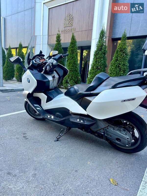 Максі-скутер BMW C 650GT 2013 в Києві фото 8 Максі-скутер BMW C 650GT 2013 в Києві