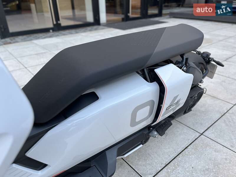 Скутер BMW CE 04 2023 в Киеве