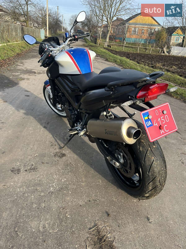 Спортбайк BMW F 800R 2010 в Луцке фото 4 Спортбайк BMW F 800R 2010 в Луцке